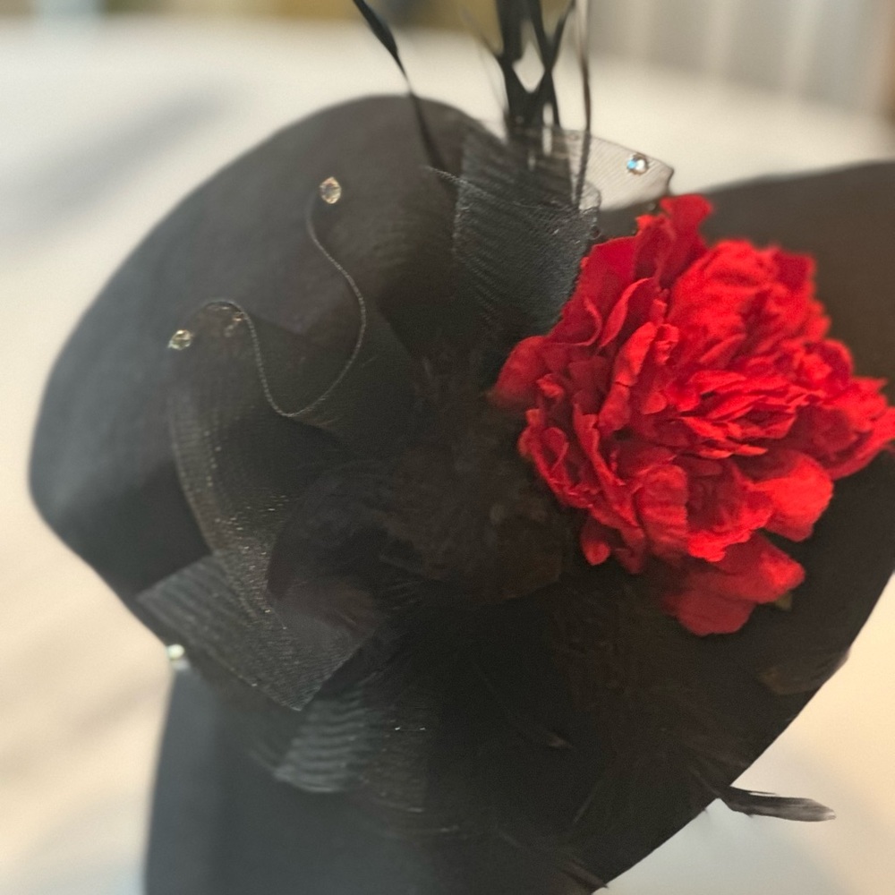 Derby Hat - Picture 6 of 7